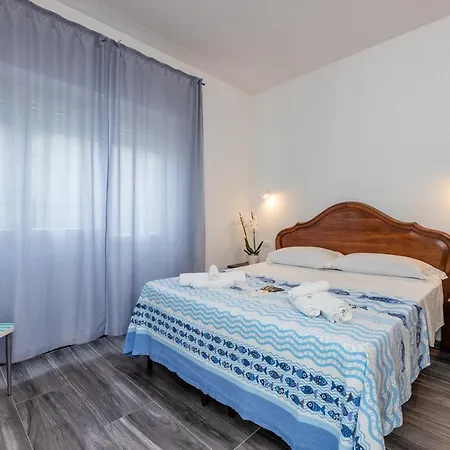 Oasi Hotell Finale Ligure