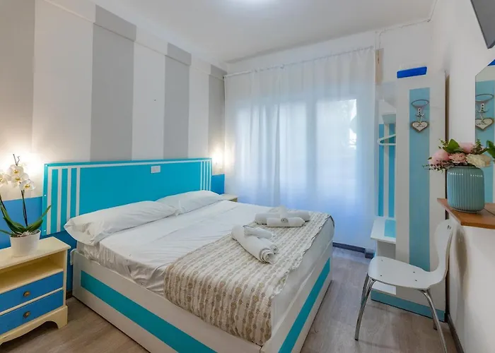Hotel Oasi 2*