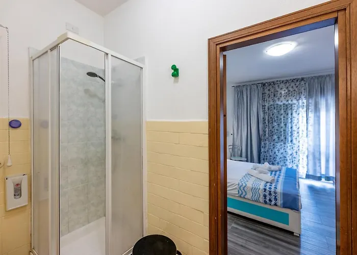 Oasi Hotel 2*